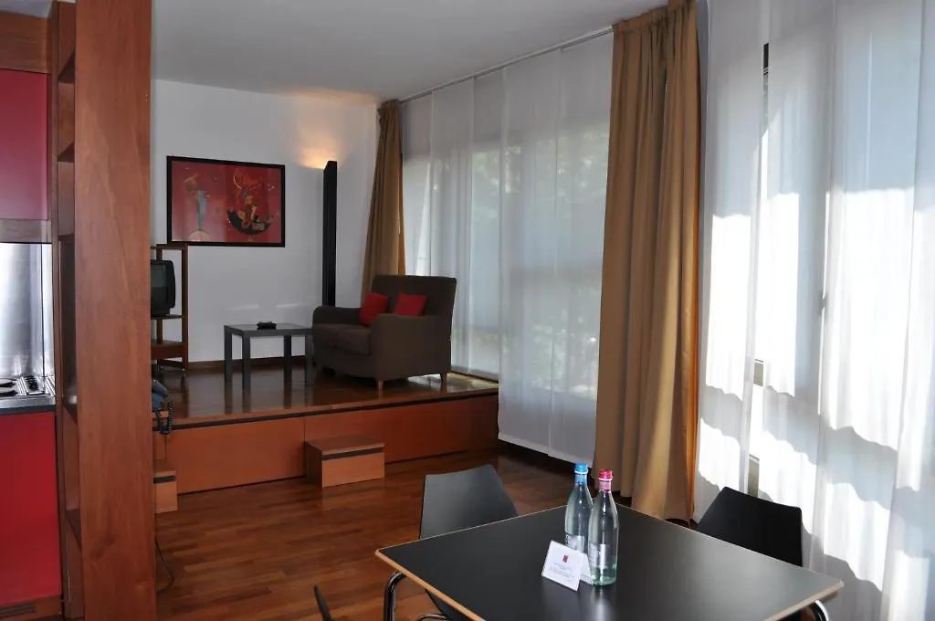 Residence Le Corti Milano Apart Otel